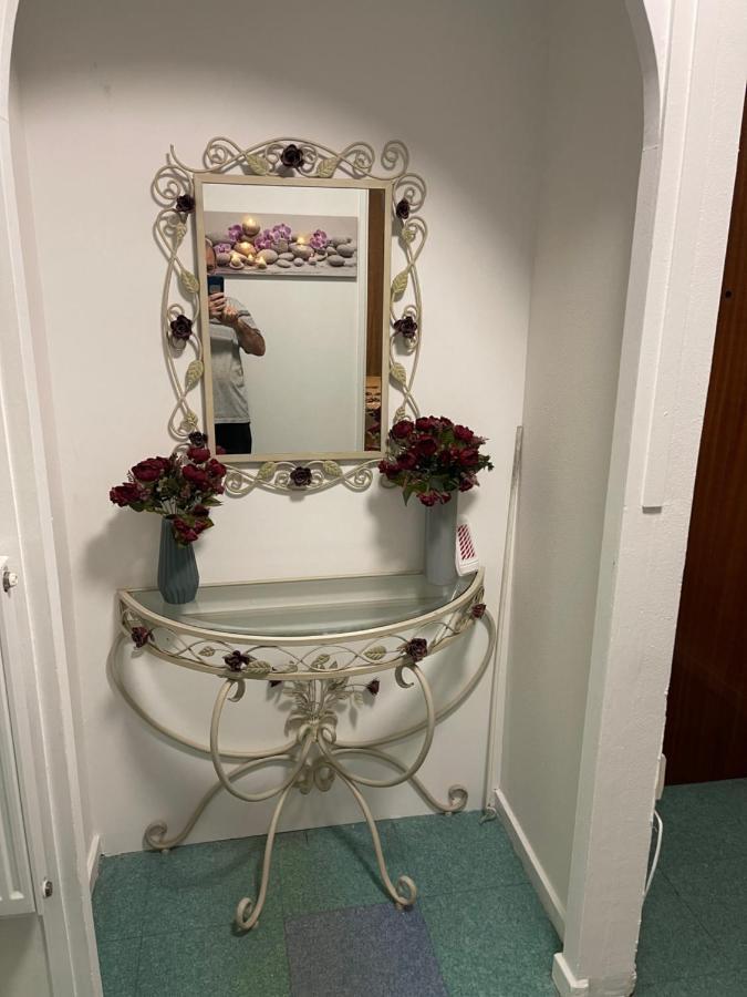 Appartement 3 Pieces Pour 1 A 5 Voyageurs Rillieux-la-Pape Eksteriør bilde