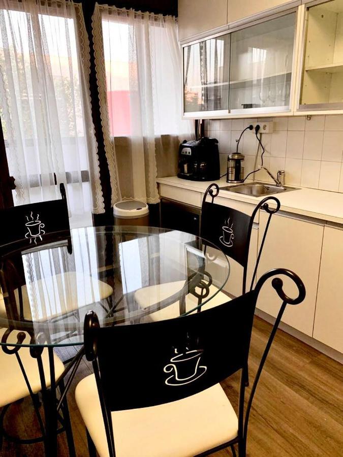 Appartement 3 Pieces Pour 1 A 5 Voyageurs Rillieux-la-Pape Eksteriør bilde
