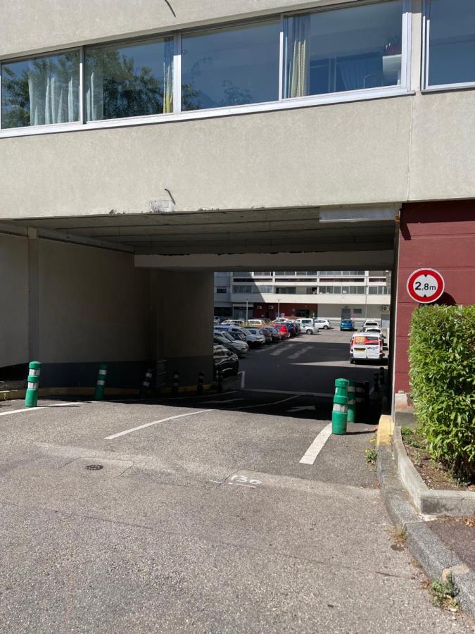 Appartement 3 Pieces Pour 1 A 5 Voyageurs Rillieux-la-Pape Eksteriør bilde