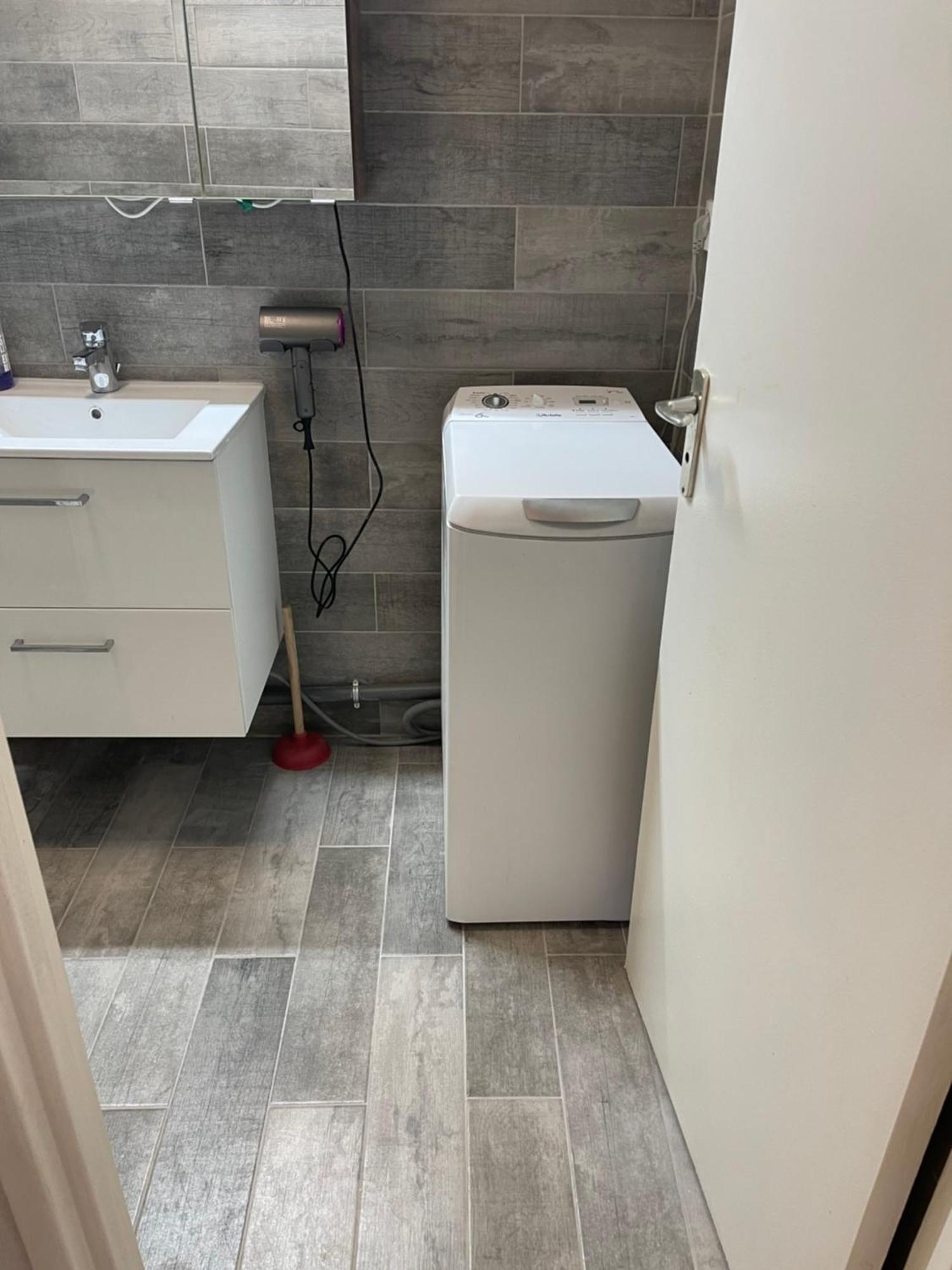 Appartement 3 Pieces Pour 1 A 5 Voyageurs Rillieux-la-Pape Eksteriør bilde