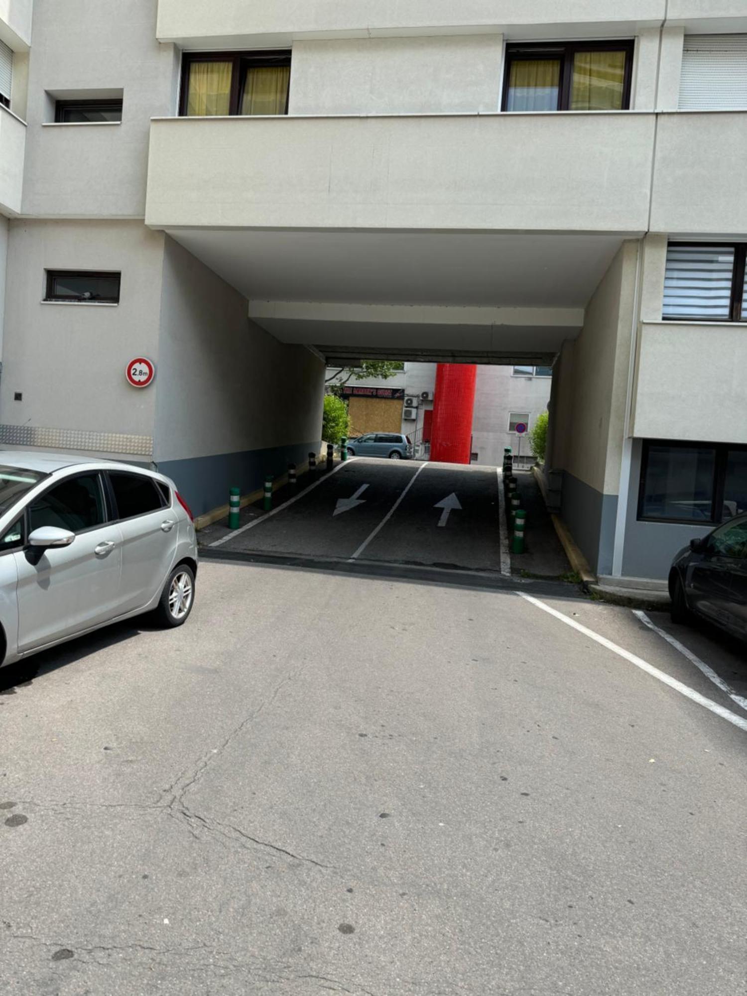 Appartement 3 Pieces Pour 1 A 5 Voyageurs Rillieux-la-Pape Eksteriør bilde